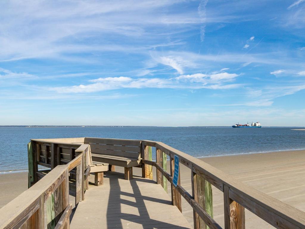 Beach Racquet A210 Apartment Tybee Island Exterior photo